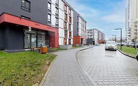 Tauron Modern Studio By Bookinghost
